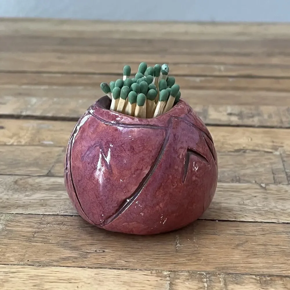 Art Studio Pottery Pot 2.5